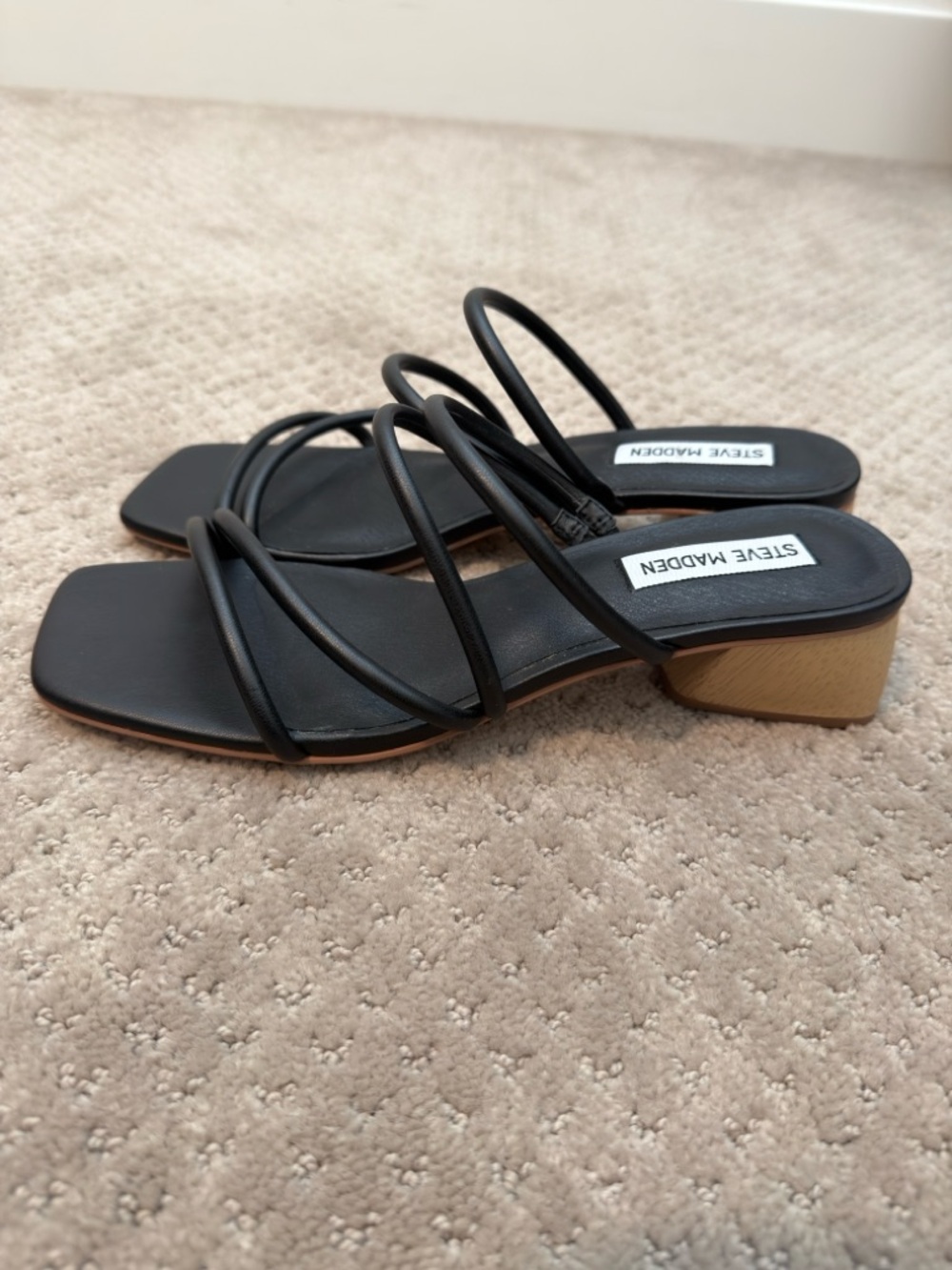 Steve Madden Black Multi-Strap Low Block Heel Mules - Picture 4 of 6